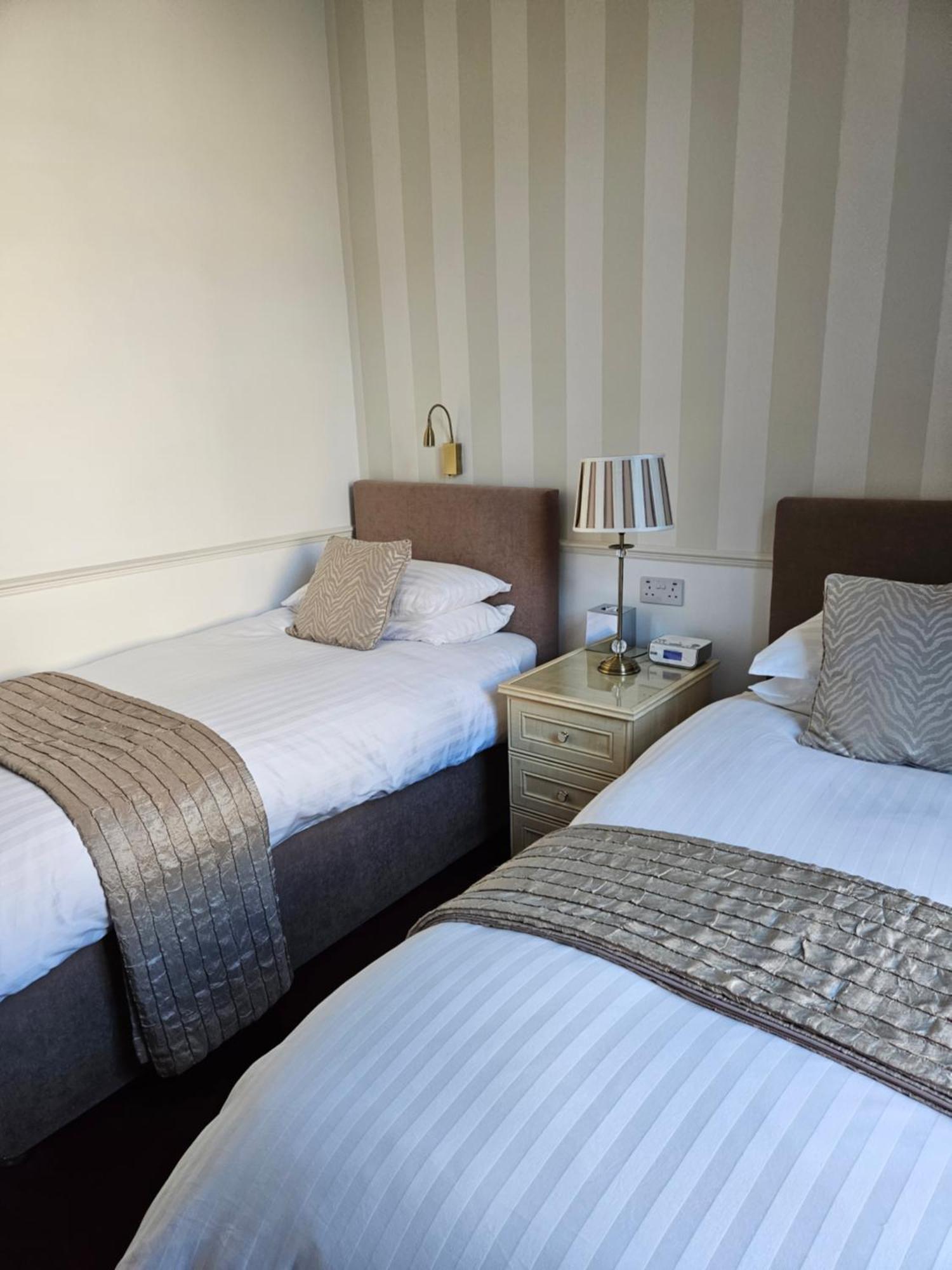 Highfield Guest House Edinburgh Bagian luar foto